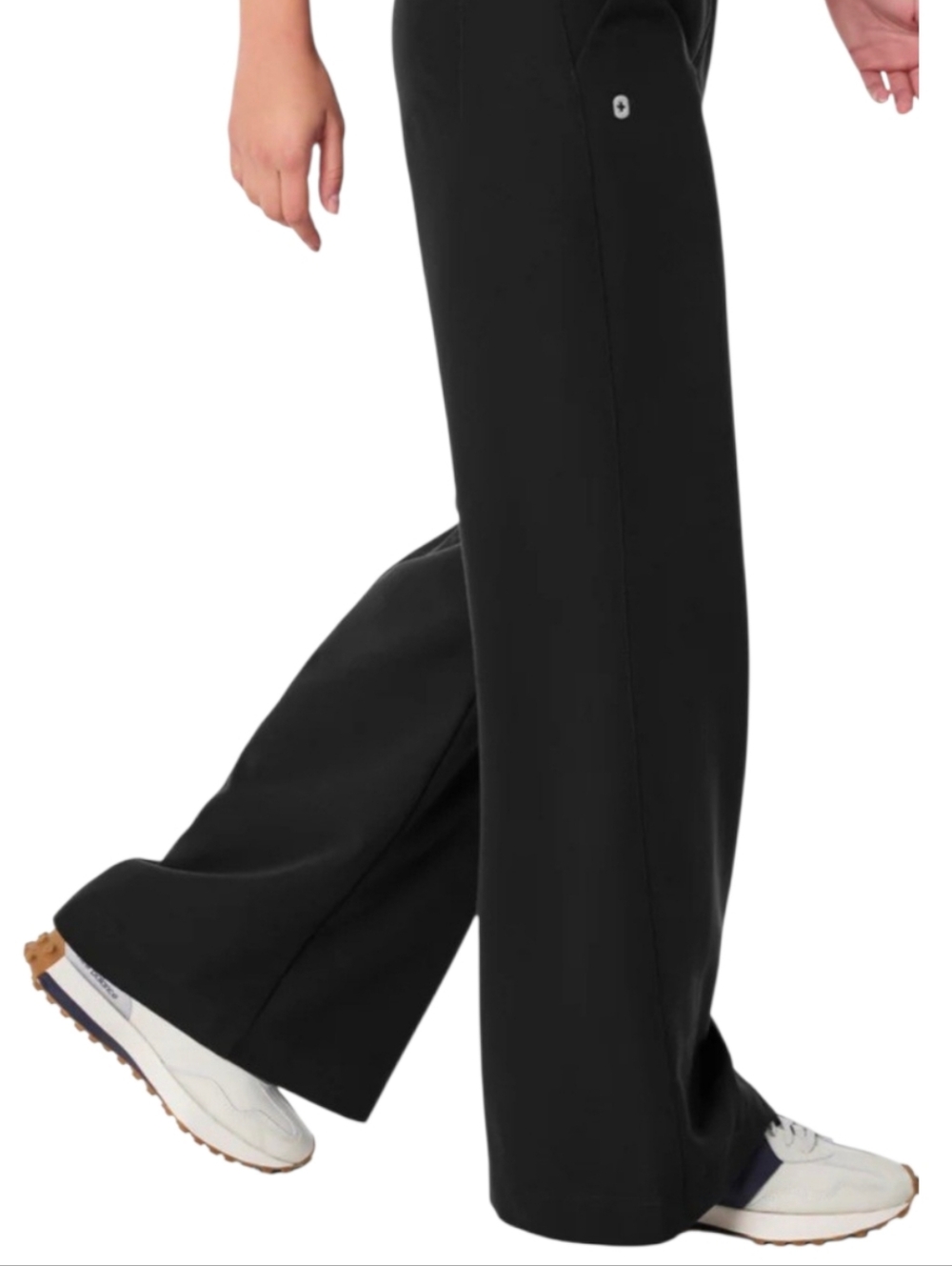 NEW Figs Women's Black Wide Leg High Waist Pants - Picture 3 of 4
